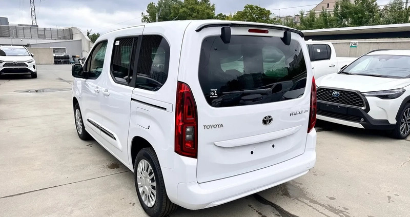 Toyota Proace City Verso cena 119500 przebieg: 6, rok produkcji 2023 z Działoszyn małe 29